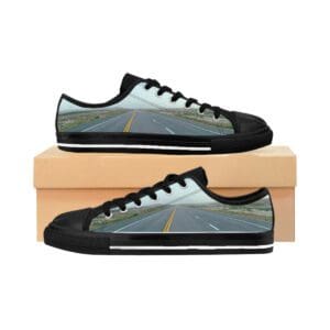 Low-top sneakers with open road print