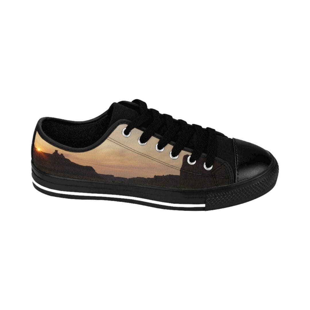 Sunset silhouette printed on black canvas sneakers